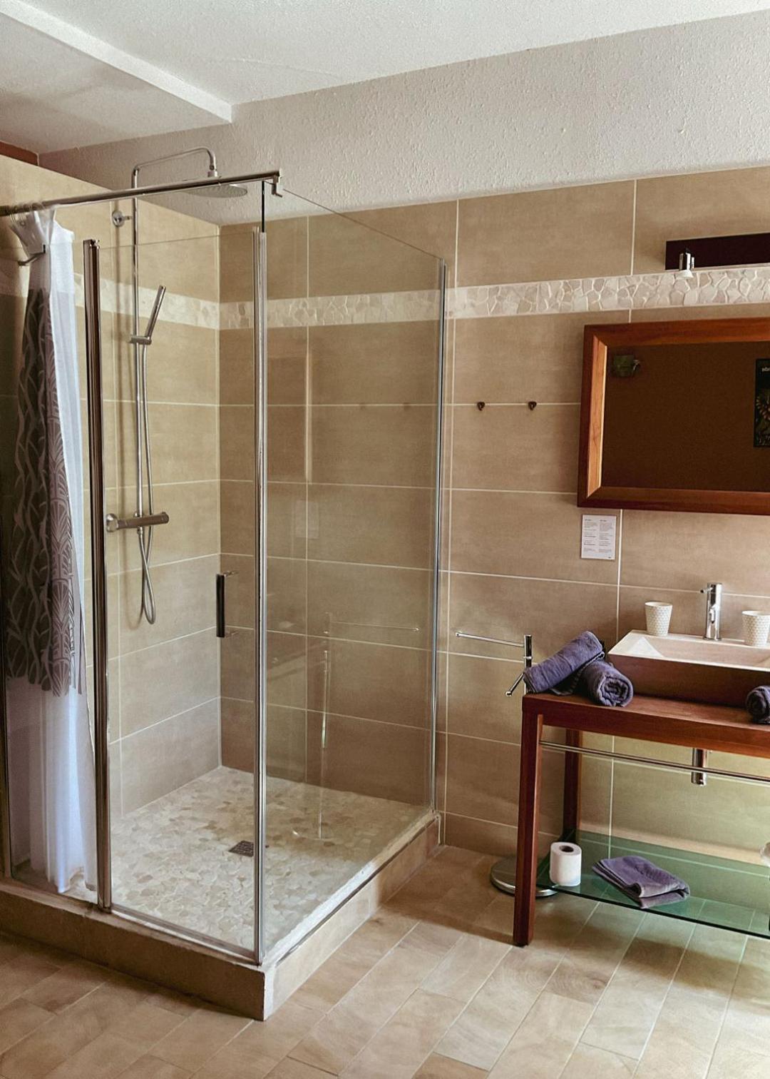 Chez Rosette De Lussan Hotel Room photo